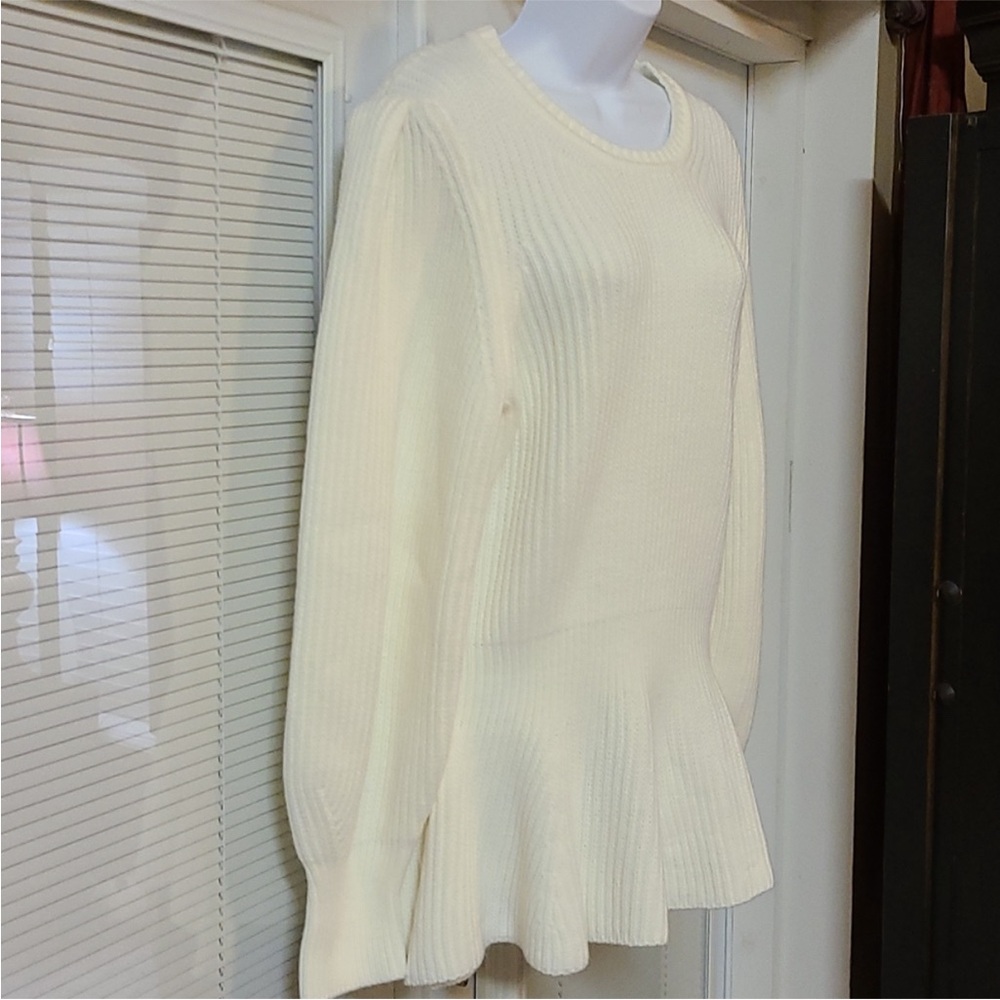 Cream Ribbed Knit Sweater - Picture 4 of 7